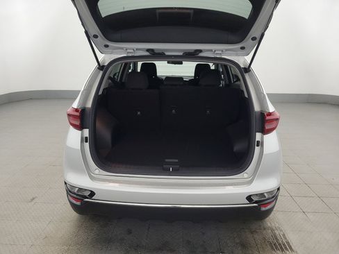 Used 2020 Kia Sportage LX FWD image 29