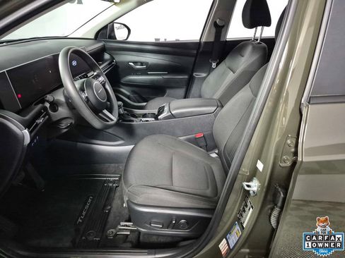 Used 2025 Hyundai Tucson SEL FWD image 9