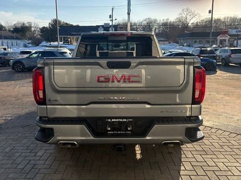 Used 2024 GMC Sierra 1500 Denali w/ Technology Package image 10