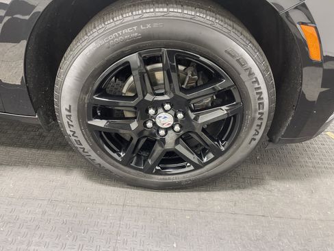 Used 2024 Buick Enclave Avenir image 29