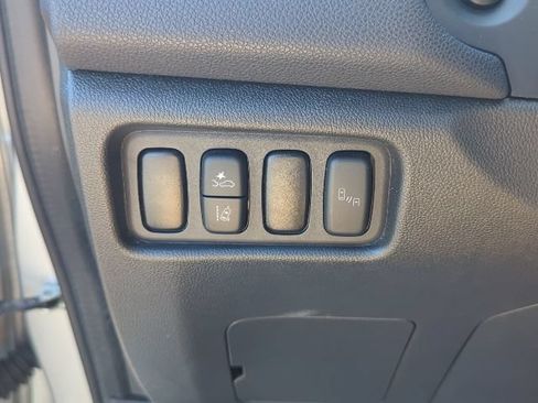 Used 2024 Mitsubishi Outlander Sport AWD image 19