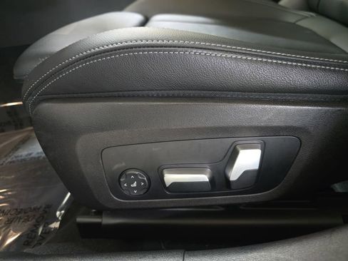 Certified 2023 BMW 330e w/ Driving Assistance Package image 28