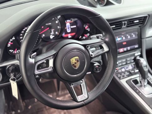 Used 2017 Porsche 911 Targa 4S w/ Sport Package AWD/4WD image 10
