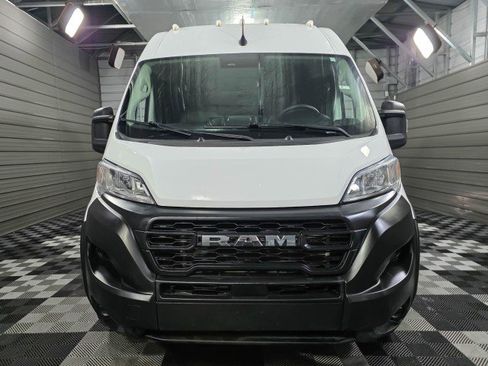 Used 2023 RAM ProMaster 2500 image 3