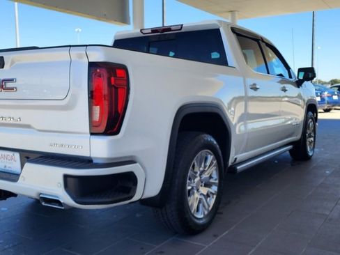 Used 2022 GMC Sierra 1500 Denali image 6