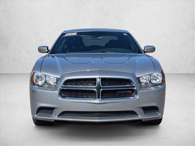 Used 2014 Dodge Charger SE RWD image 2