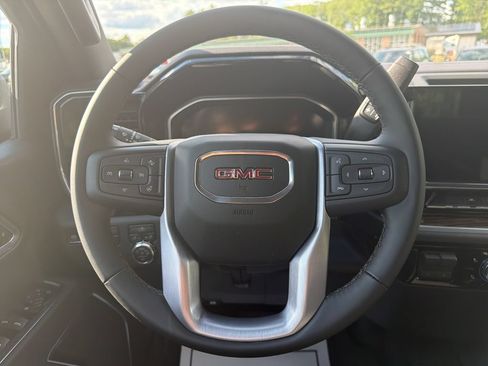 New 2026 GMC Sierra 1500 Elevation w/ Elevation Select Package AWD/4WD image 16