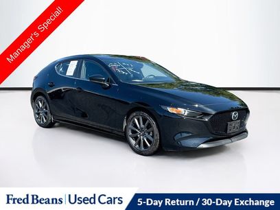 Used 2020 MAZDA MAZDA3 Hatchback w/ Preferred Package