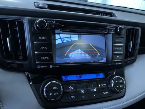 Certified 2017 Toyota RAV4 XLE image 28