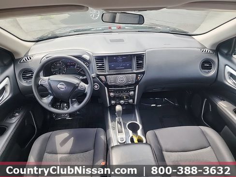Used 2019 Nissan Pathfinder S AWD/4WD image 23