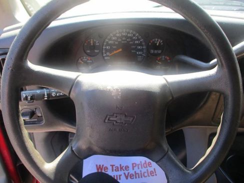 Used 2001 Chevrolet Express 3500 w/ Preferred Equipment Group 2 RWD image 11