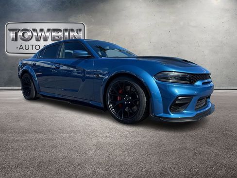 Used 2022 Dodge Charger SRT Hellcat w/ Harman/Kardon Audio Group RWD image 28