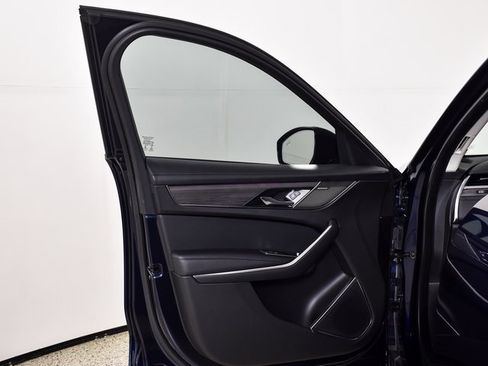 Used 2022 Jaguar F-PACE S image 17