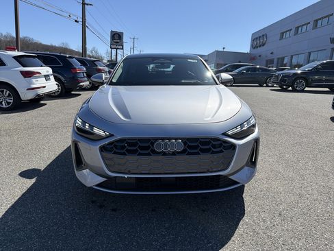 Used 2025 Audi A5 2.0T Prestige w/ 19" Wheel Package image 2