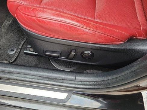 Used 2018 Kia Stinger GT1 image 17