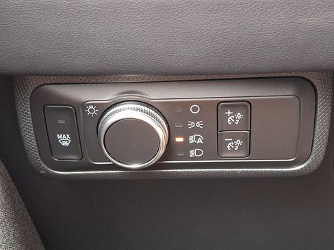Certified 2021 Ford Mustang Mach-E Premium AWD/4WD image 26