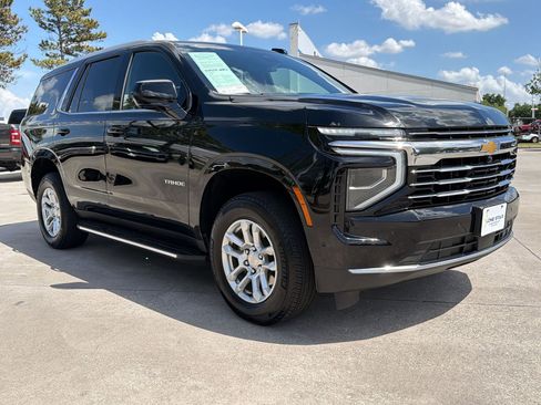 Used 2025 Chevrolet Tahoe LT image 6