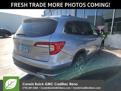 Used 2021 Honda Pilot Touring image 5