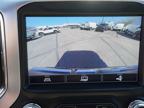 Used 2022 GMC Sierra 1500 SLT w/ SLT Premium Plus Package AWD/4WD image 38
