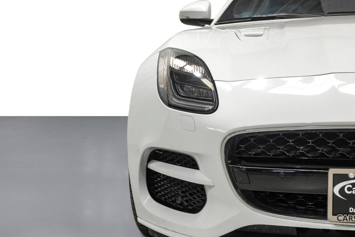 Used 2019 Jaguar F-TYPE R AWD/4WD image 41
