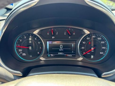 Used 2017 Chevrolet Malibu LT FWD image 21