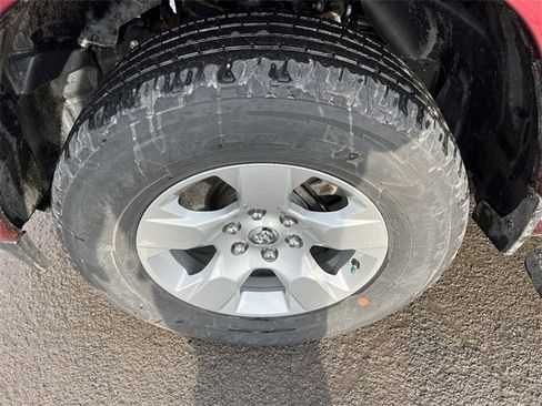 Used 2023 RAM 1500 Big Horn image 12