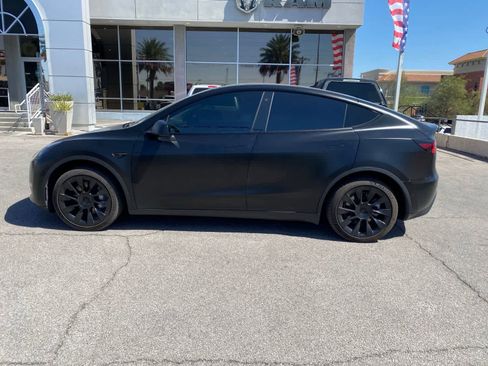 Used 2020 Tesla Model Y Long Range AWD/4WD image 8