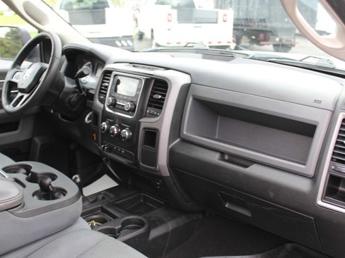 Used 2018 RAM 3500 Tradesman w/ Chrome Appearance Group AWD/4WD image 29