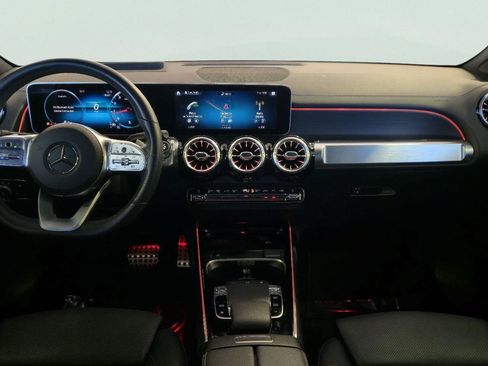 Used 2020 Mercedes-Benz GLB 250 image 19