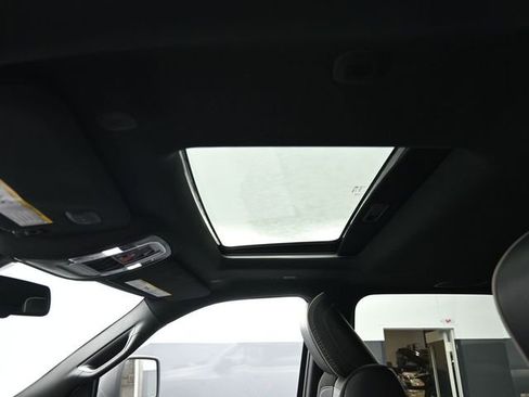 Used 2024 RAM 3500 Laramie w/ Night Edition image 42