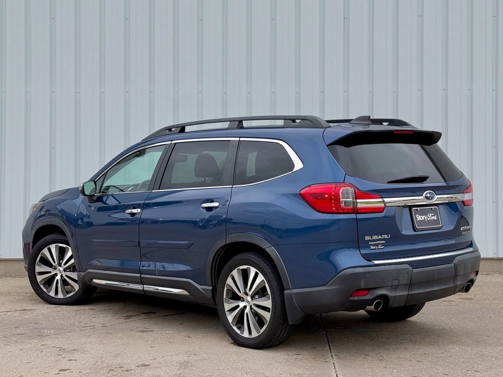 Used 2019 Subaru Ascent Touring AWD/4WD image 4