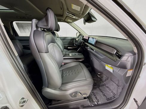 New 2026 Kia EV9 Wind image 37