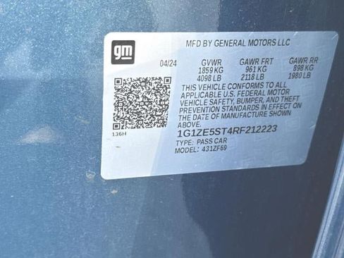 Used 2024 Chevrolet Malibu LT image 34