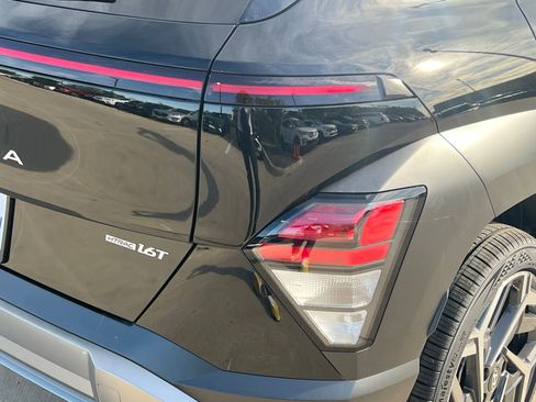 New 2026 Hyundai Kona SEL Premium AWD/4WD image 13