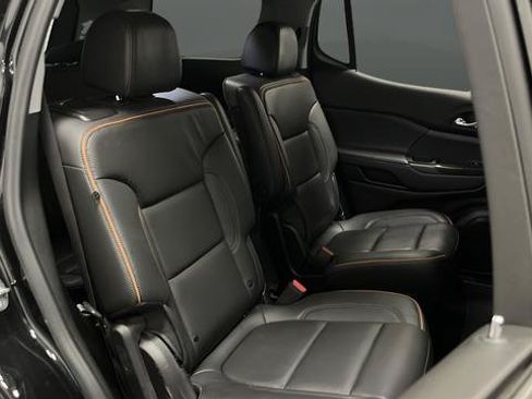 Used 2022 GMC Acadia AT4 w/ Technology Package AWD/4WD image 26