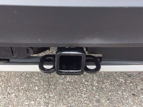 Certified 2021 Ford Explorer Platinum w/ Equipment Group 601A image 9