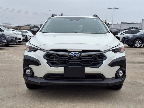Certified 2025 Subaru Crosstrek 2.0i Premium image 3