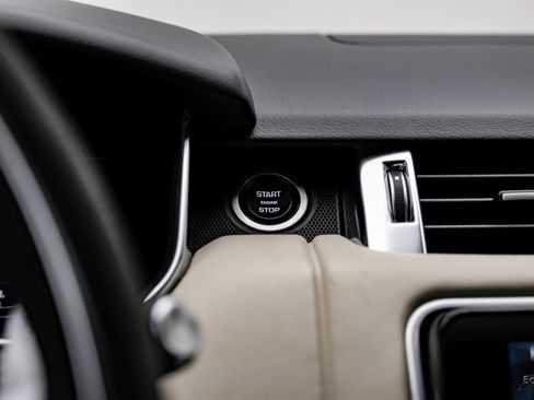 Used 2021 Land Rover Range Rover Sport HST image 70