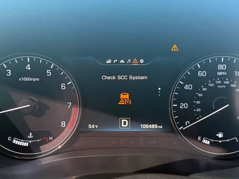 Used 2016 Hyundai Genesis 3.8 w/ Option Group 04 AWD/4WD image 15