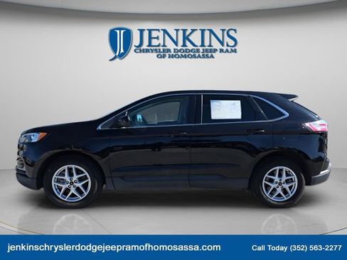 Used 2023 Ford Edge SEL image 5
