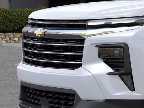 New 2026 Chevrolet Traverse LT w/ Driver Confidence Package FWD image 14