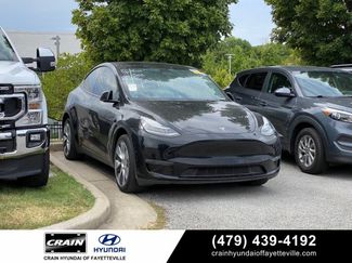 Used 2023 Tesla Model Y Long Range AWD/4WD video 1