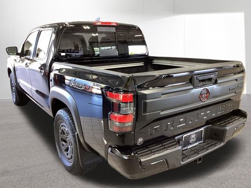 Certified 2025 Nissan Frontier PRO-4X w/ Pro Premium Package AWD/4WD image 2