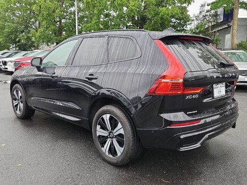 Certified 2025 Volvo XC60 T8 Plus w/ Climate Package AWD/4WD image 4