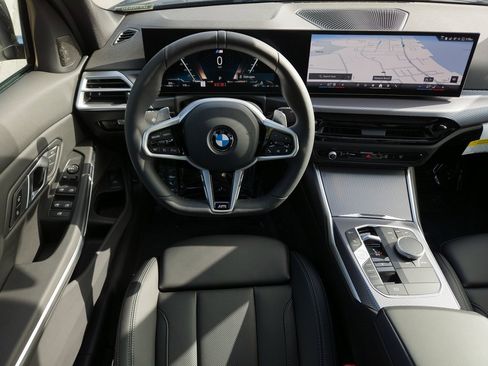 New 2026 BMW 330i Sedan w/ M Sport Package image 18