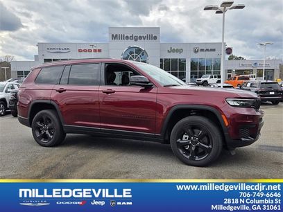 New 2024 Jeep Grand Cherokee L Altitude