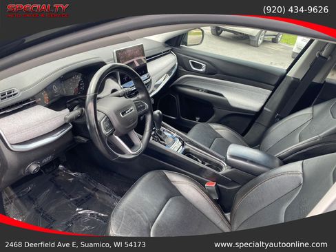 Used 2022 Jeep Compass Latitude AWD/4WD image 15