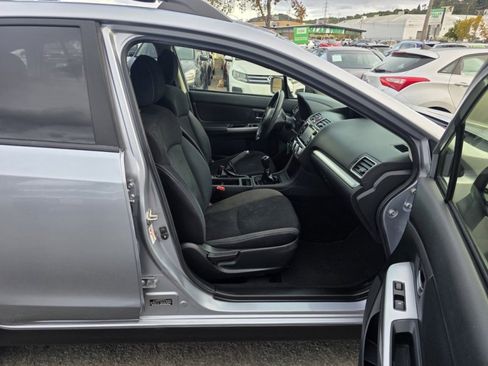 Used 2015 Subaru Crosstrek 2.0i Premium image 14