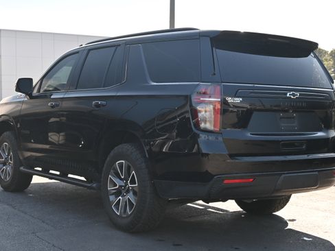 Used 2024 Chevrolet Tahoe Z71 w/ Luxury Package image 11