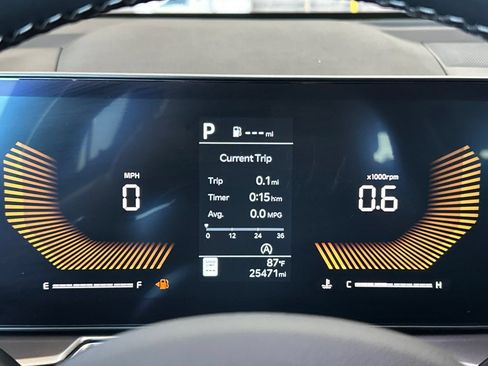 Certified 2025 Kia Sorento S w/ Panoramic Sunroof Package FWD image 29